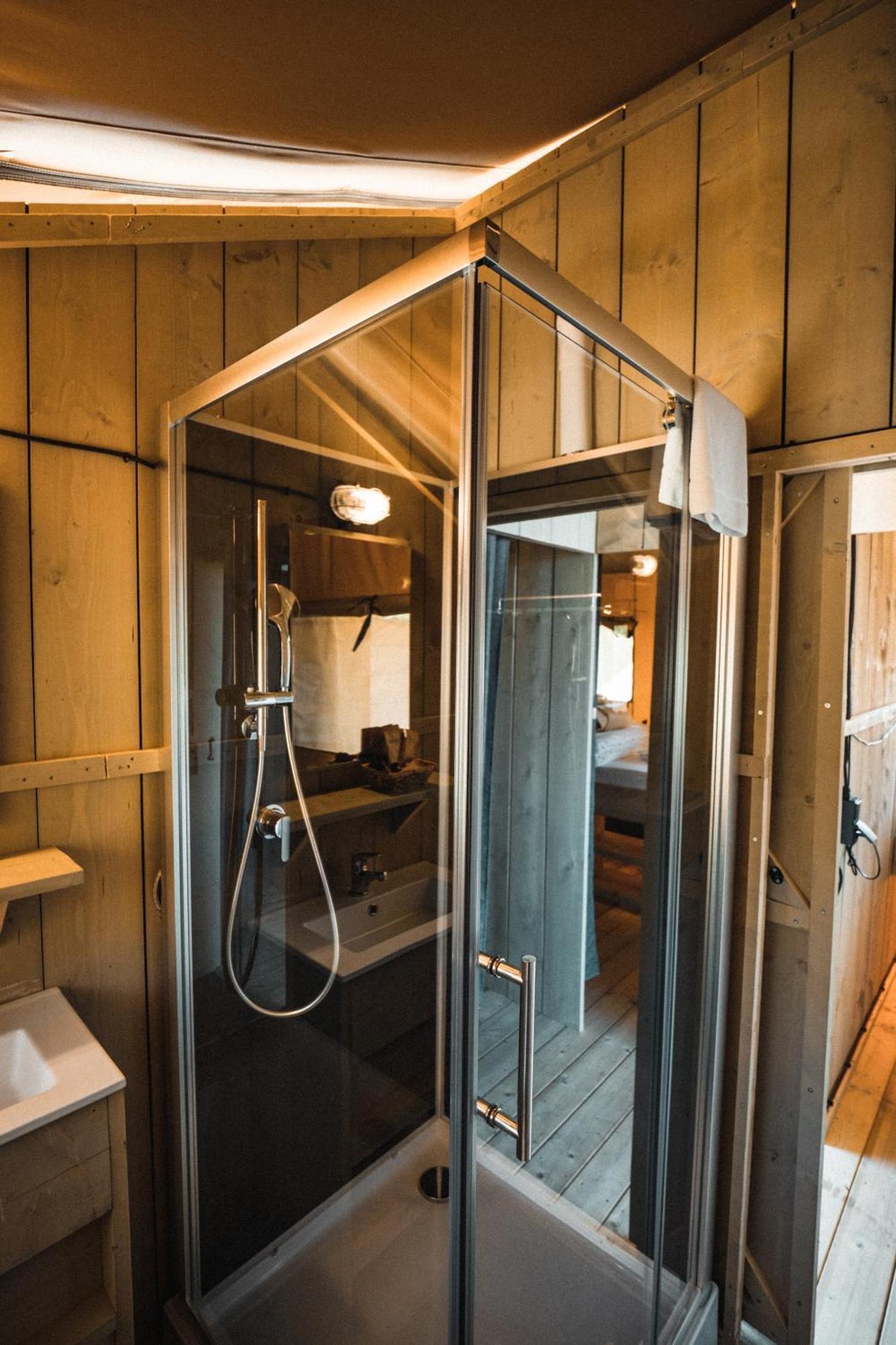 מלון ריפרבלה Glamping Le Tegole מראה חיצוני תמונה